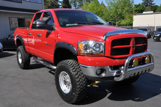Dodge Ram Pickup 2500 2006 photo 4