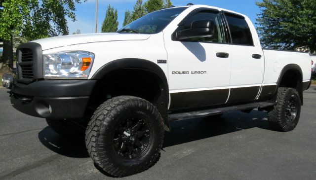 Dodge Ram Pickup 2500 Rubicon4x4 Pickup Truck