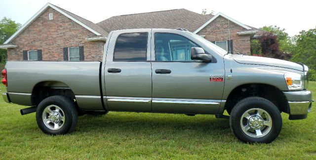 Dodge Ram Pickup 2500 Crew Cab Amarillo 4X4 Pickup Truck