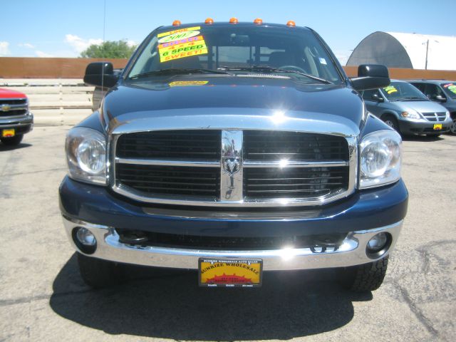 Dodge Ram Pickup 3500 2007 photo 2