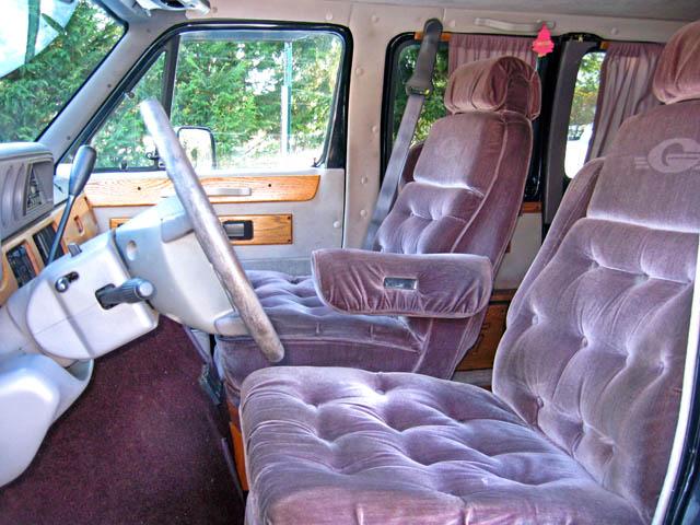Dodge Ram Van 1995 photo 1