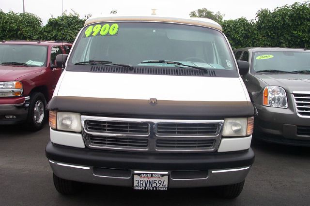 Dodge Ram Van Silverado Tmc Coyote Passenger Van