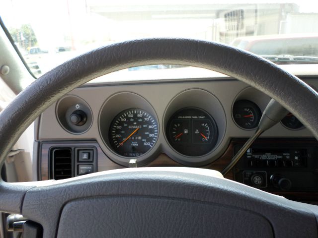 Dodge Ram Van 1996 photo 9