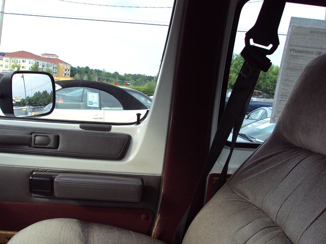 Dodge Ram Van 1996 photo 18