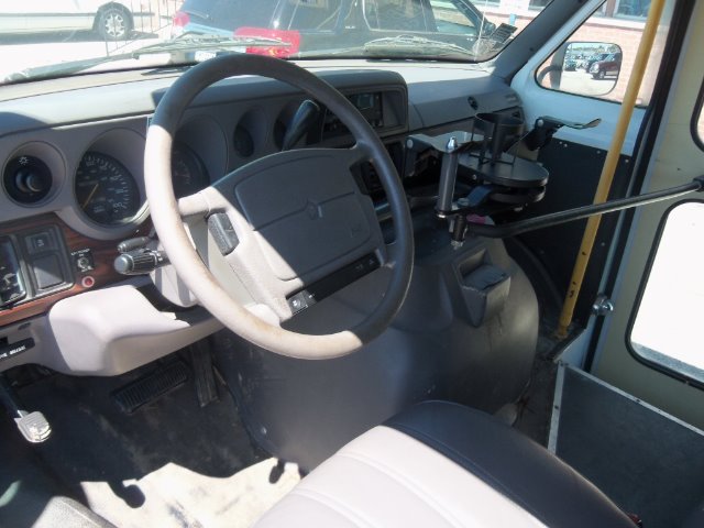 Dodge Ram Van 1997 photo 0