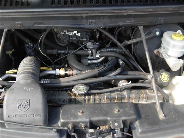 Dodge Ram Van 1999 photo 3