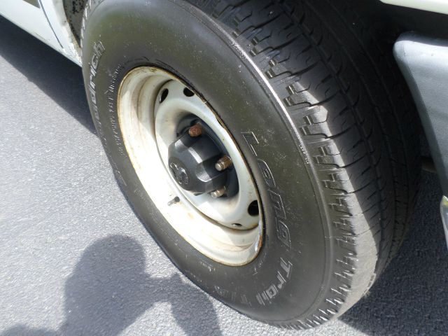 Dodge Ram Van 1999 photo 1