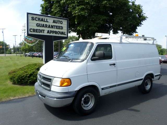 Dodge Ram Van 1999 photo 4
