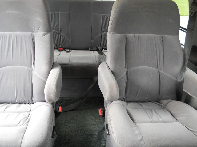 Dodge Ram Van 1999 photo 12