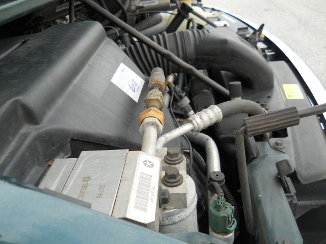 Dodge Ram Van 1999 photo 13