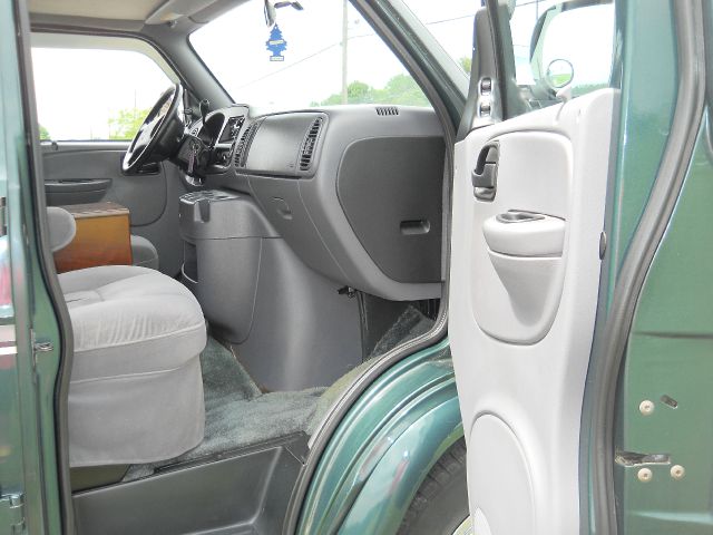 Dodge Ram Van 1999 photo 6