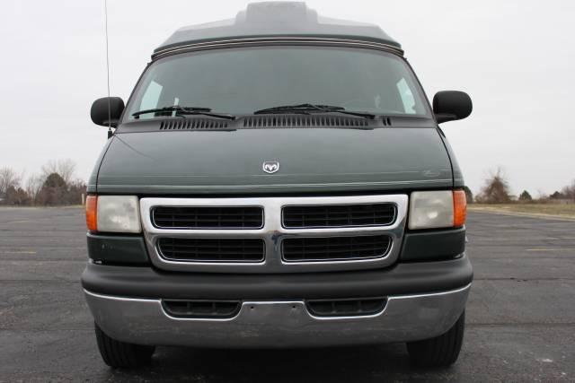 Dodge Ram Van 1999 photo 4