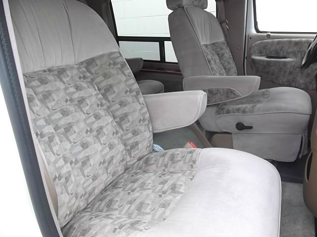 Dodge Ram Van 1999 photo 1