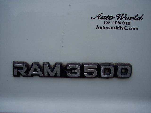 Dodge Ram Van 2000 photo 7