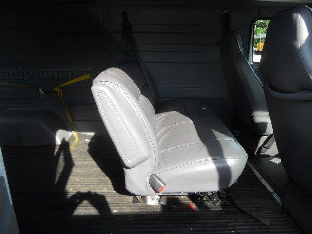 Dodge Ram Van 2000 photo 1