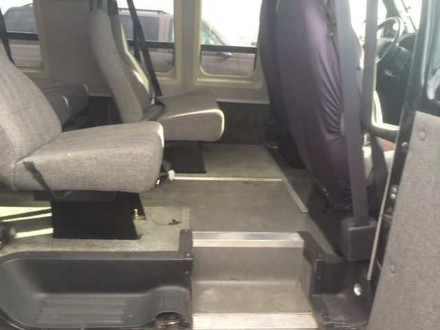 Dodge Ram Van 1500 BASE Passenger Van