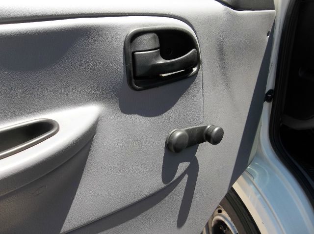 Dodge Ram Wagon 2000 photo 10