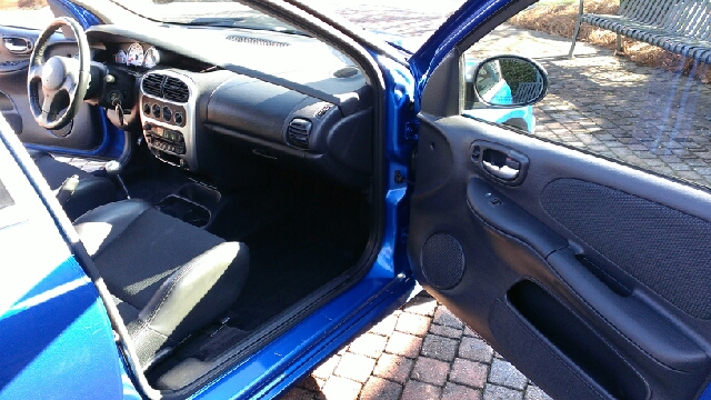 Dodge SRT-4 2004 photo 2