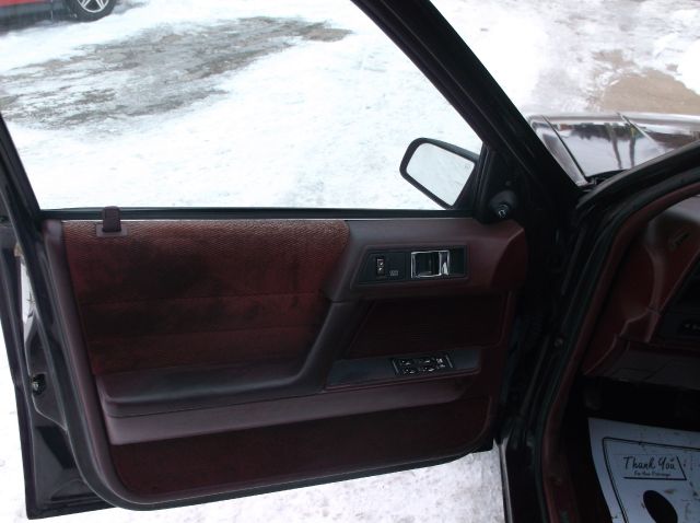 Dodge Spirit 1982 photo 3