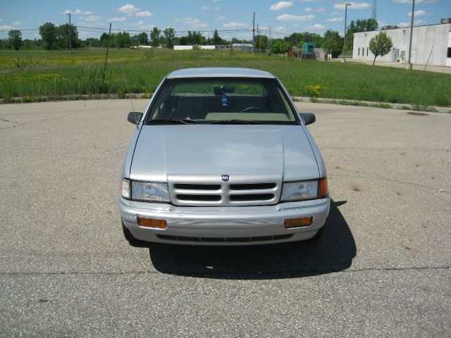 Dodge Spirit 1994 photo 2