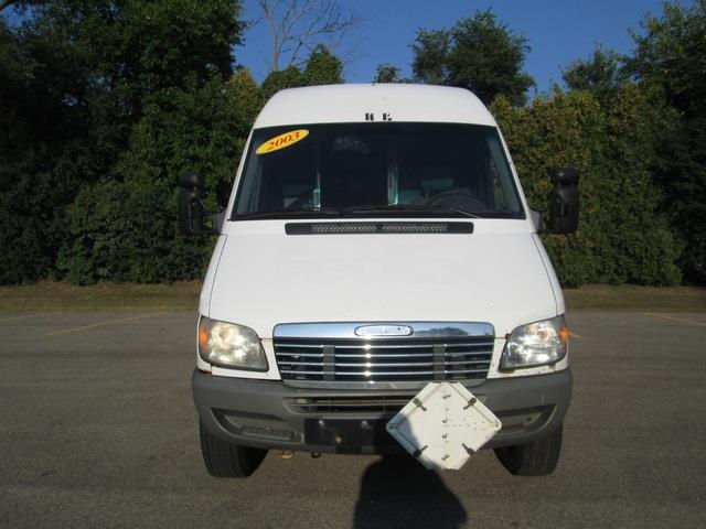 Dodge Sprinter 2500 2003 photo 3
