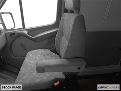 Dodge Sprinter 2500 2004 photo 2