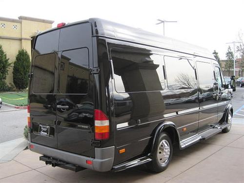 Dodge Sprinter 2500 2004 photo 1