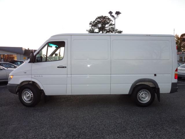 Dodge Sprinter 2500 2005 photo 1