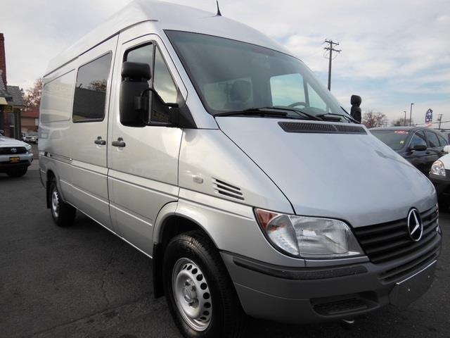 Dodge Sprinter 2500 2005 photo 4
