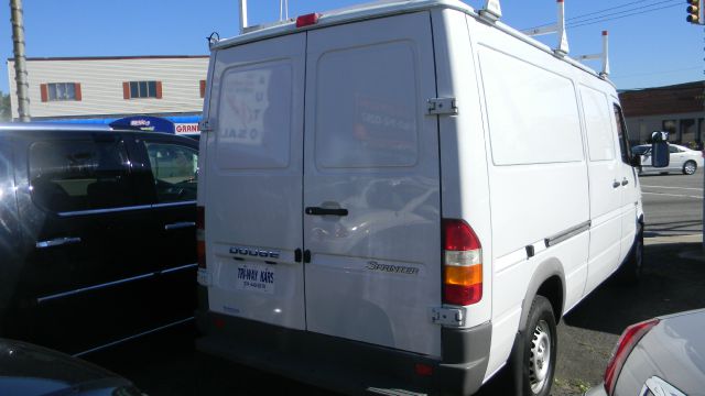 Dodge Sprinter 2500 2006 photo 2