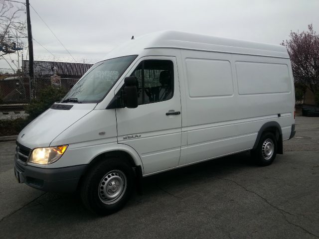 Dodge Sprinter 2500 2006 photo 3