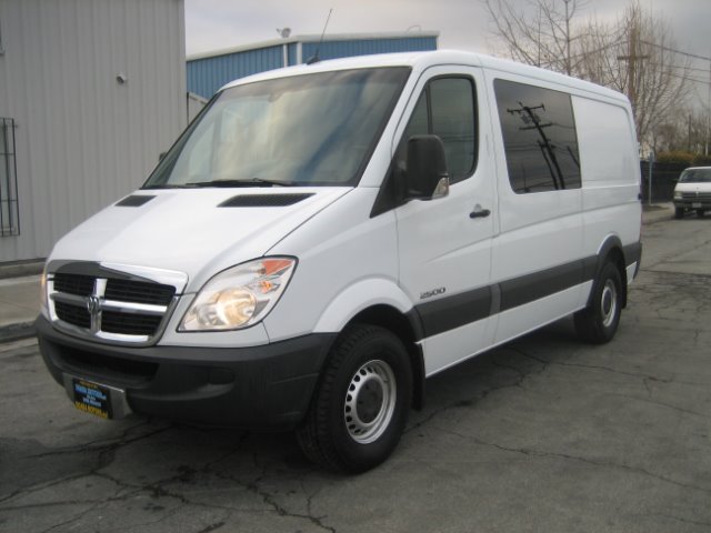 Dodge Sprinter 2500 2007 photo 1