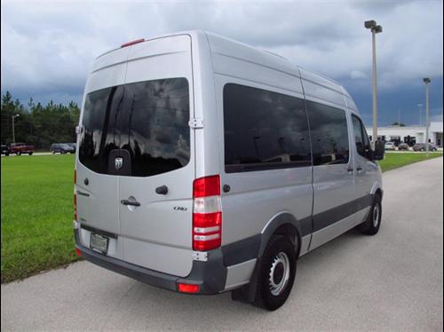 Dodge Sprinter 2500 2007 photo 2