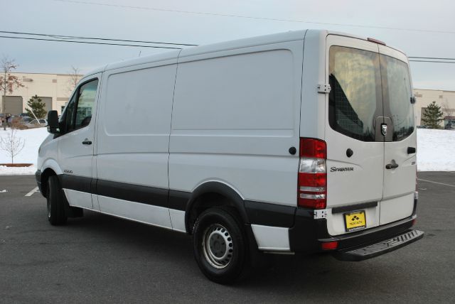 Dodge Sprinter 2500 2008 photo 2
