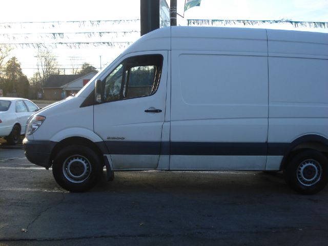 Dodge Sprinter 2500 2008 photo 4