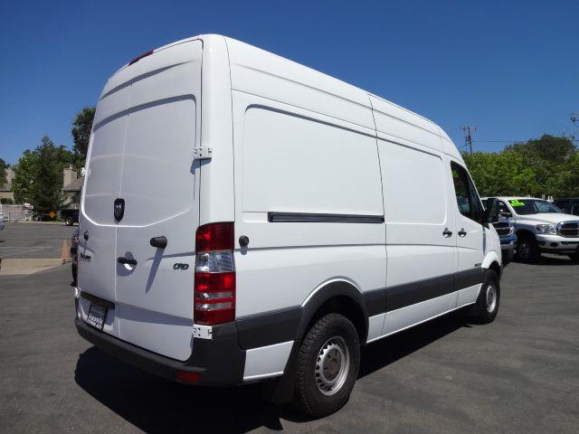 Dodge Sprinter 2500 XLT 4D Passenger Van