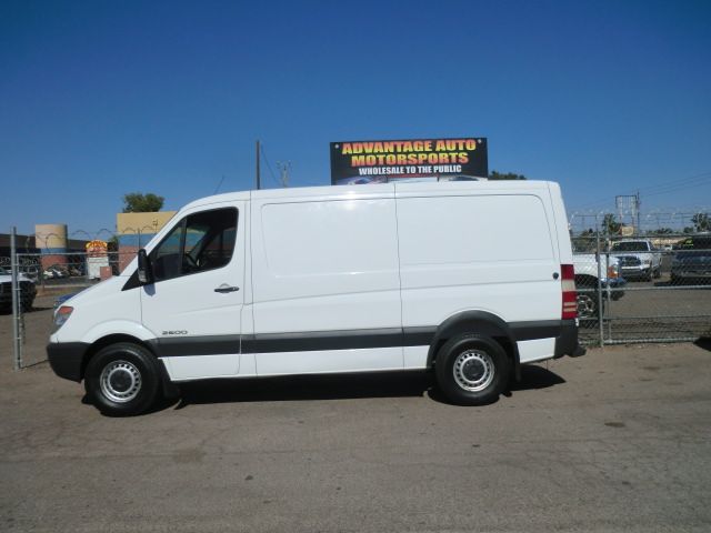 Dodge Sprinter 2500 2008 photo 2