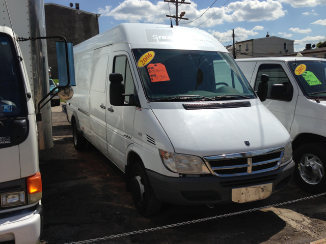 Dodge Sprinter Van 2006 photo 2