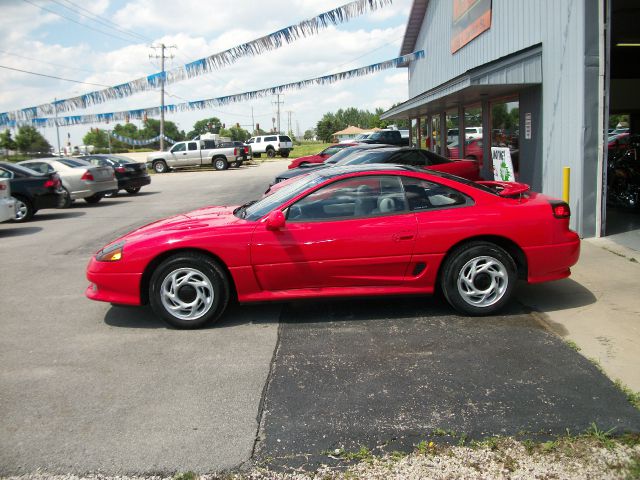 Dodge Stealth 1992 photo 2
