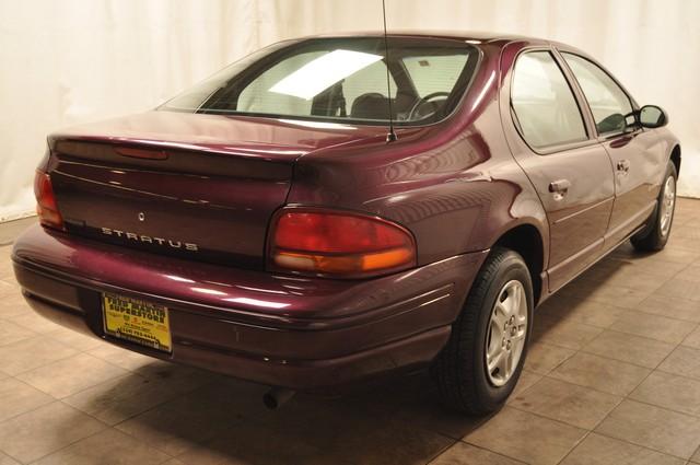 Dodge Stratus Base Sedan
