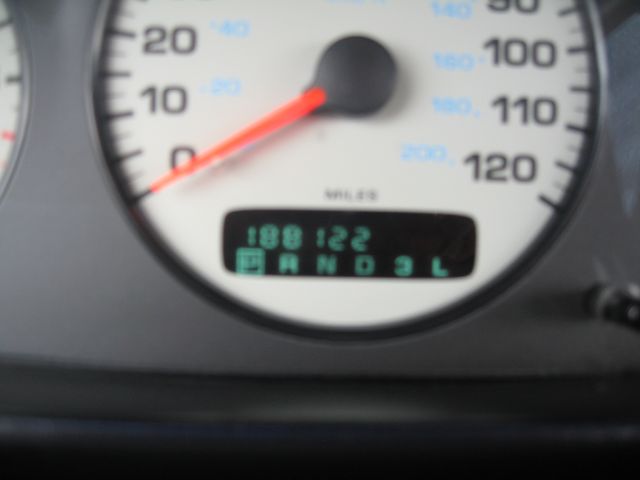 Dodge Stratus 2000 photo 2