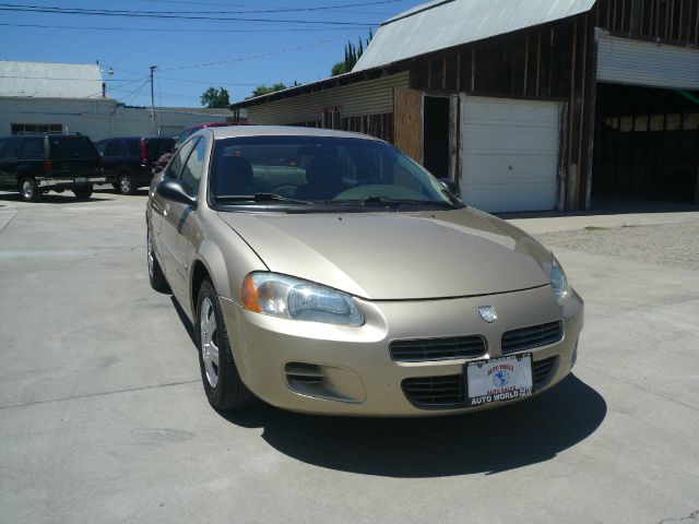 Dodge Stratus V6 Deluxe Sedan