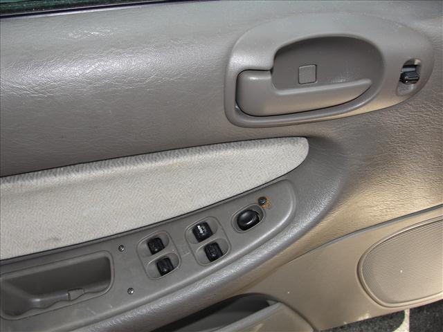 Dodge Stratus 2002 photo 1