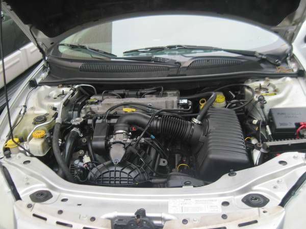 Dodge Stratus Sport -5 Speed-stick-4x4 Sedan
