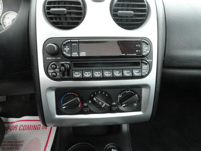 Dodge Stratus 2004 photo 10