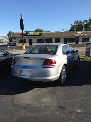 Dodge Stratus 2004 photo 2