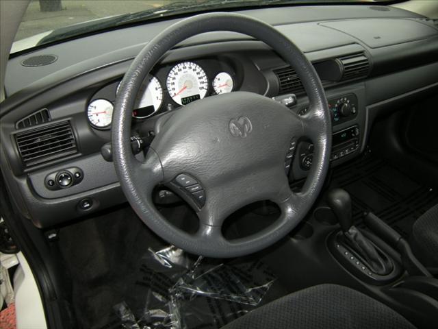 Dodge Stratus 2004 photo 2