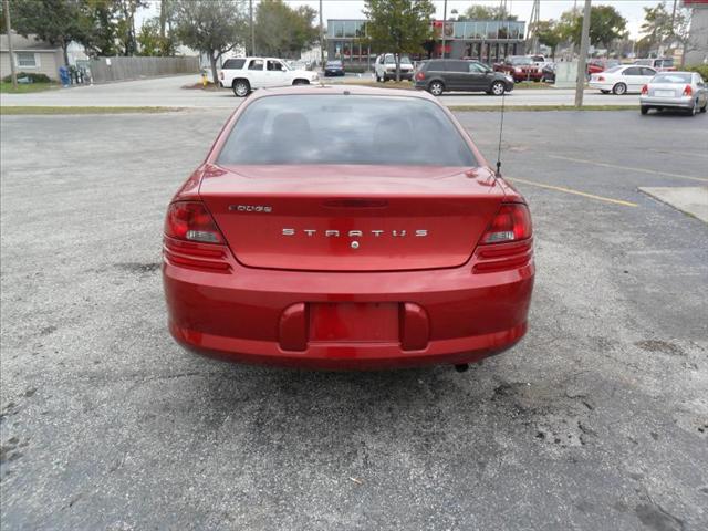 Dodge Stratus 2004 photo 2