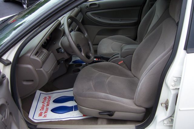 Dodge Stratus 2004 photo 19