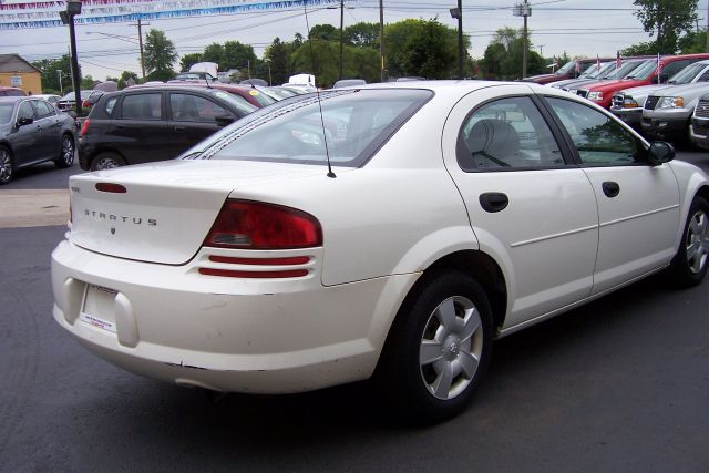Dodge Stratus 2004 photo 7